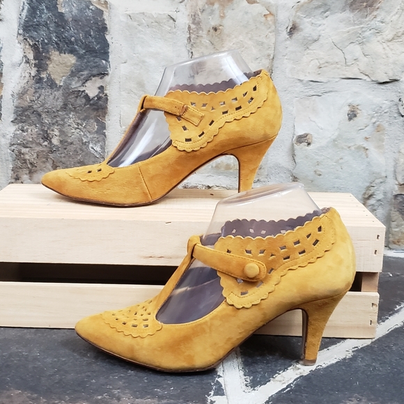 Lucky Penny Shoes - Anthro Lucky Penny 38 Suede Cut Out Yellow Heels.